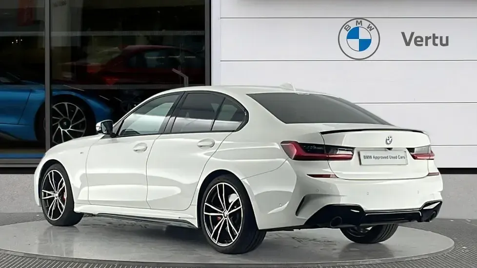 Used BMW 320 M Sport 184 HP (135 kW) 2022 White Sedan