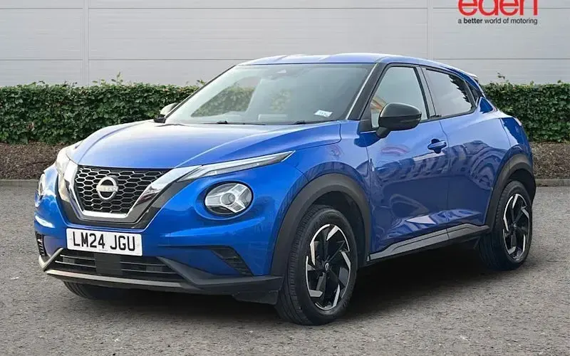 Used Nissan Juke N-Connecta 114 HP (83 kW) 2023 Blue SUV
