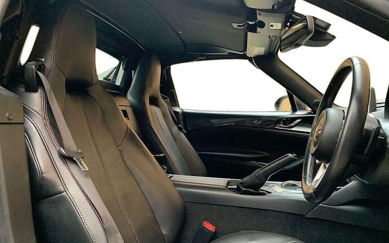 Begagnad Mazda MX5 Inclusive 181 HK (133 kW) 2018 Grå Cab