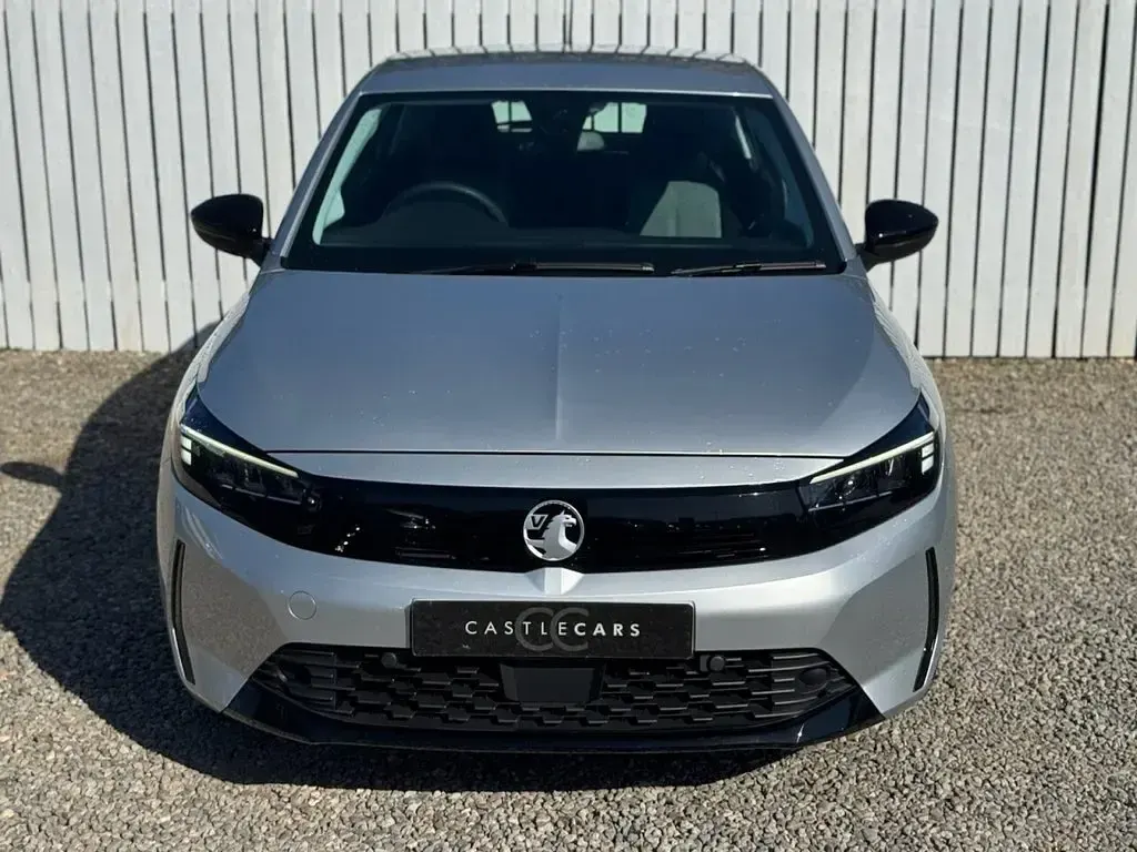 Used Vauxhall Corsa Design Edition 100 HP (73 kW) 2024 Grey Hatchback