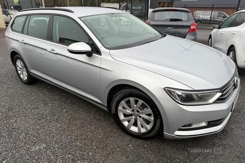 Silver Used 2018 VW Passat S Estate | £8,495 (Good price) - Image 1/1