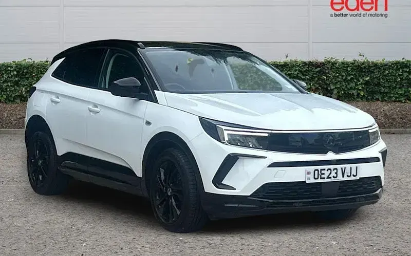 Used Vauxhall Grandland X 131 HP (96 kW) 2023 SUV