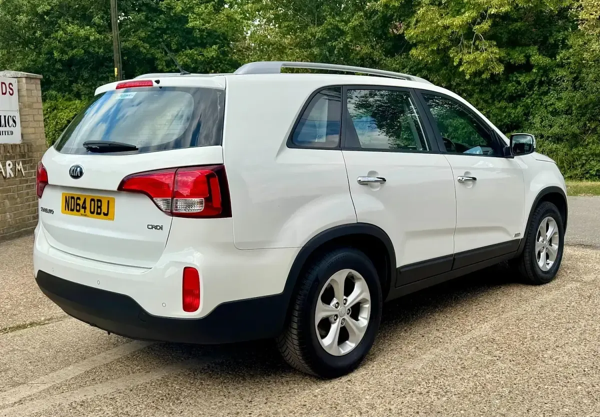 Used Kia Sorento 2014 White SUV