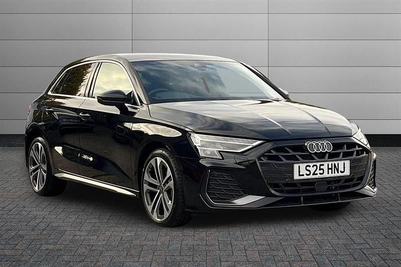 Black Used 2025 Audi A3 e-tron S-Line Hatchback | £29,350 (A bit pricey) - Image 1/4