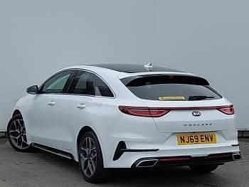 Used Kia ProCeed GT-Line 2019 White Estate