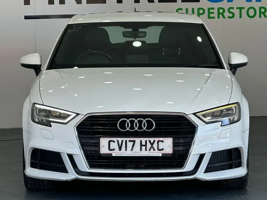 Used Audi A3 Sportback S-Line 150 HP (110 kW) 2017 White Hatchback