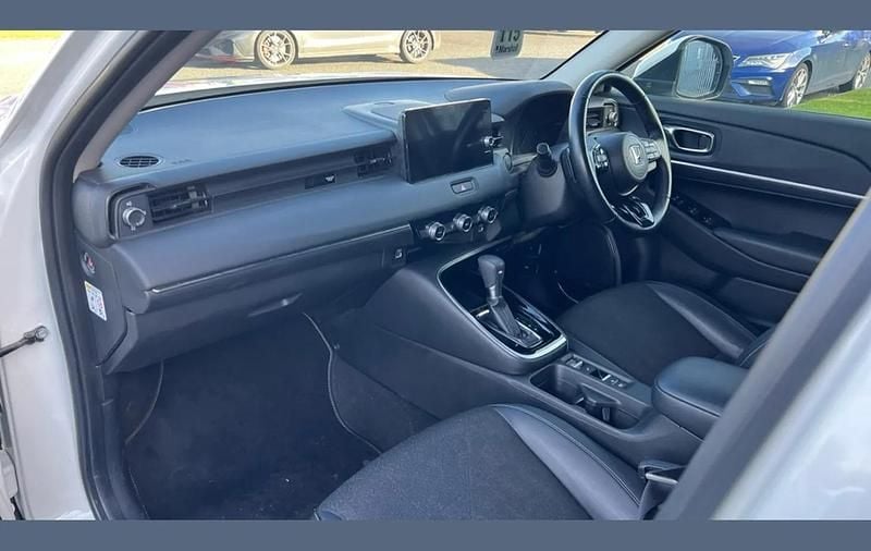 Used Honda HR-V Advance 128 HP (94 kW) 2022 White SUV