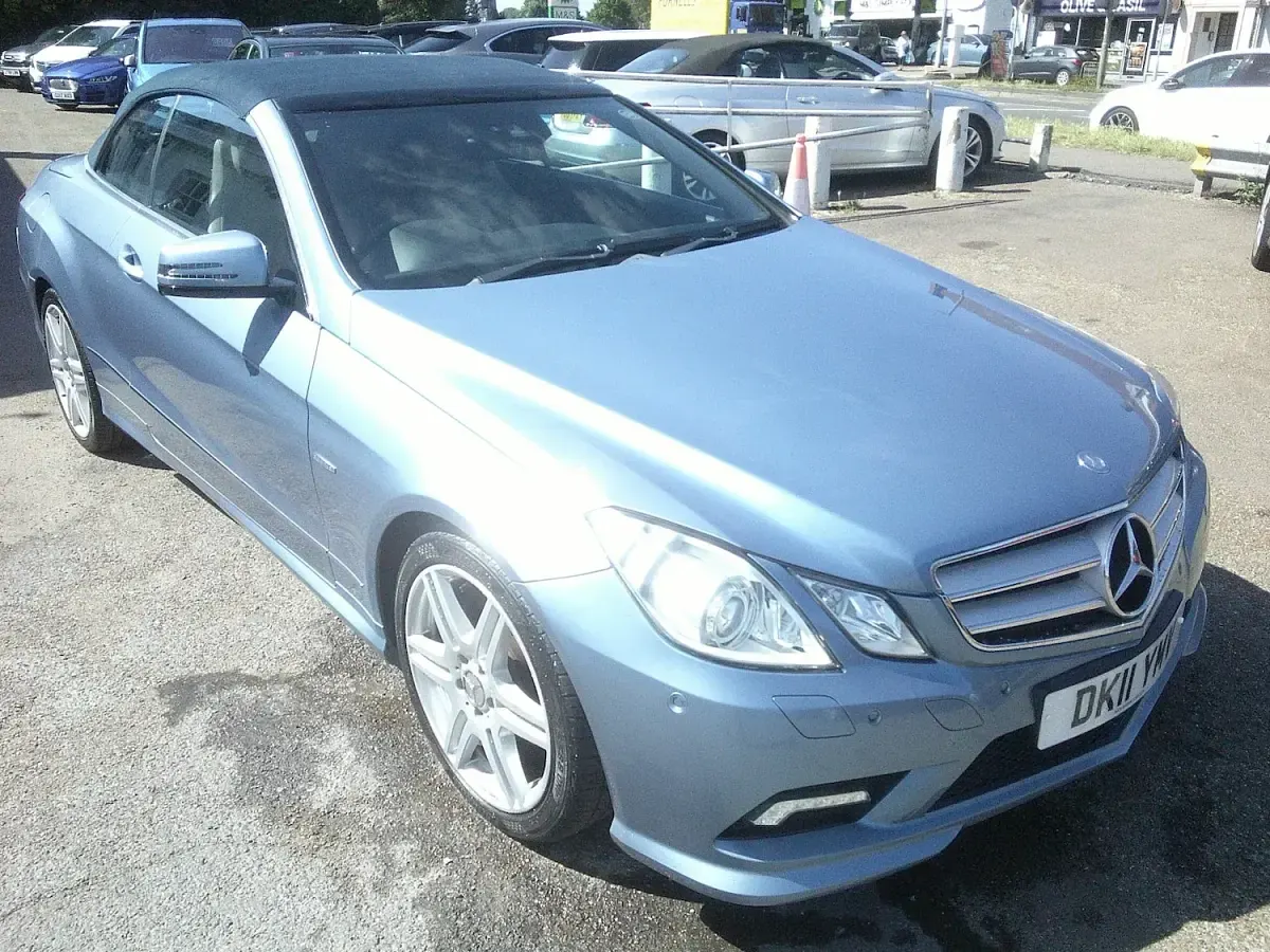 Used Mercedes E200 2011 Blue Cabriolet