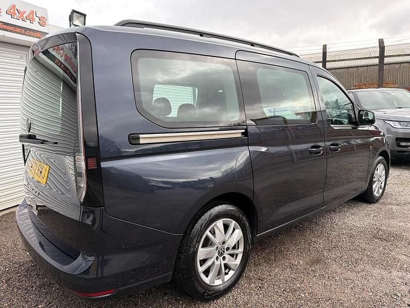 Used VW Caddy Maxi Life 2022 Blue MPV