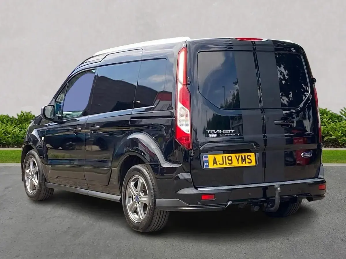 Used Ford Transit Sport 120 HP (88 kW) 2019 Black Van