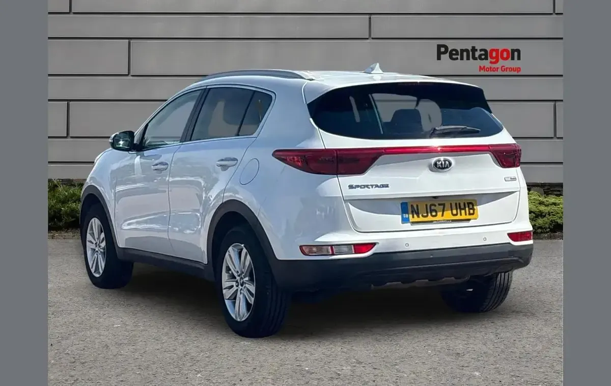 Used Kia Sportage 129 HP (94 kW) 2017 White SUV