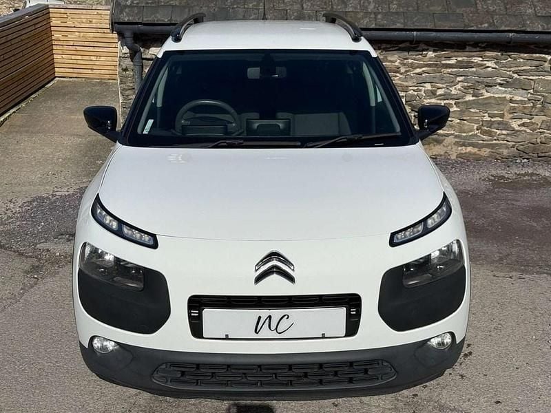Used Citroën C4 Flair 2015 White SUV