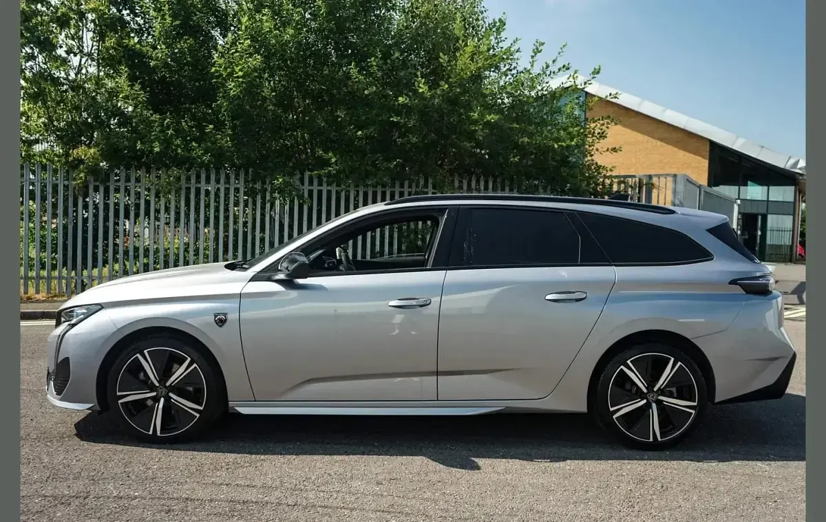 Used Peugeot 308 GTi 130 HP (95 kW) 2024 Grey Estate