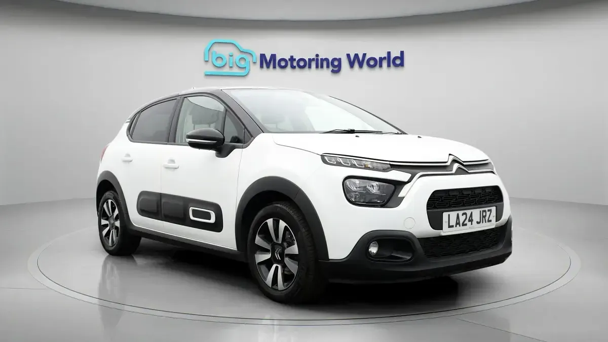Used Citroën C3 PureTech 83 HP (61 kW) 2024 Hatchback