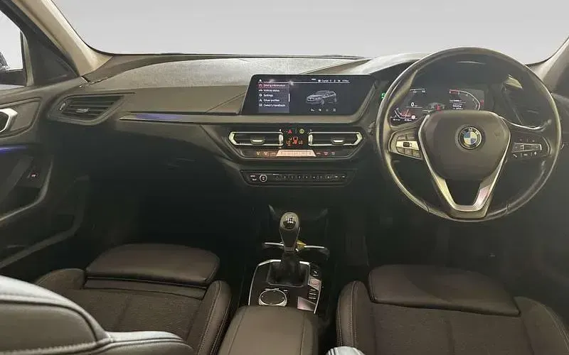 Used BMW 116 Sport Line 116 HP (85 kW) 2024 Hatchback