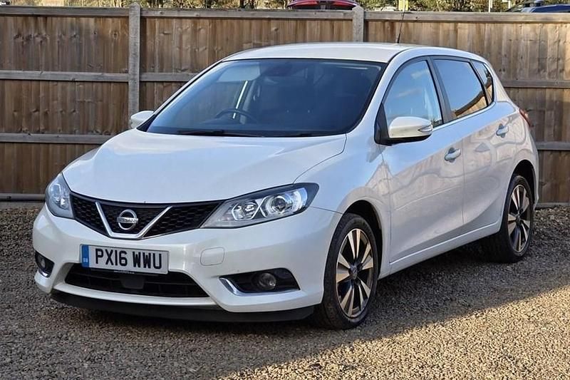 White Used 2016 Nissan Pulsar N-TEC Hatchback | £4,600 (Fair price) - Image 1/1