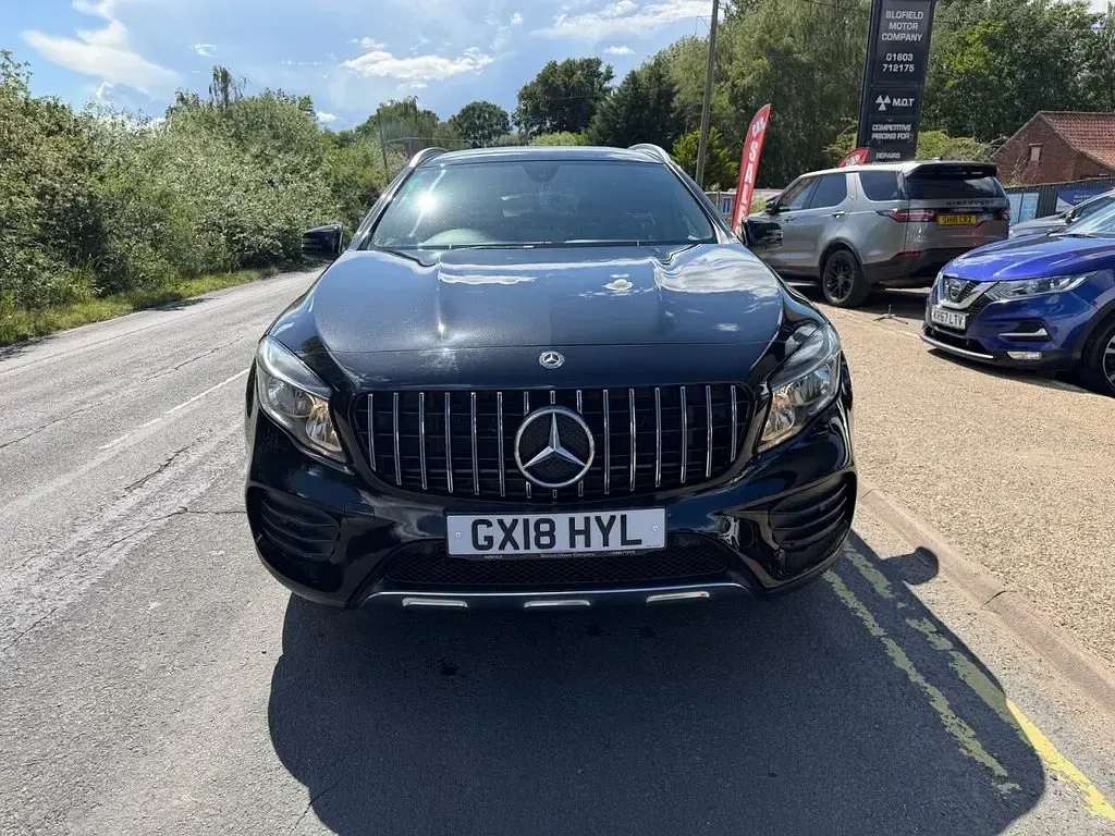 Used Mercedes GLA200 AMG line 156 HP (114 kW) 2018 Black SUV