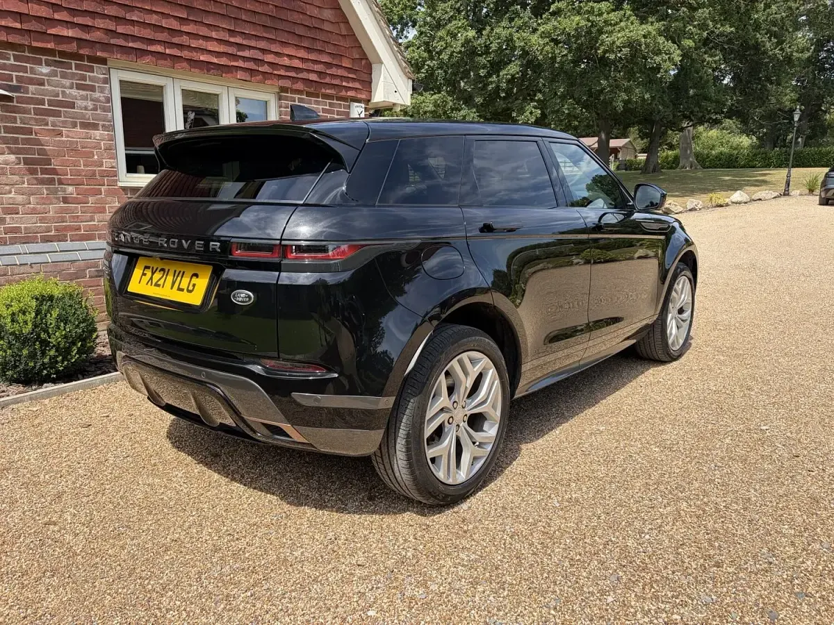 Used Land Rover Range Rover evoque SE Dynamic 309 HP (227 kW) 2021 Black SUV