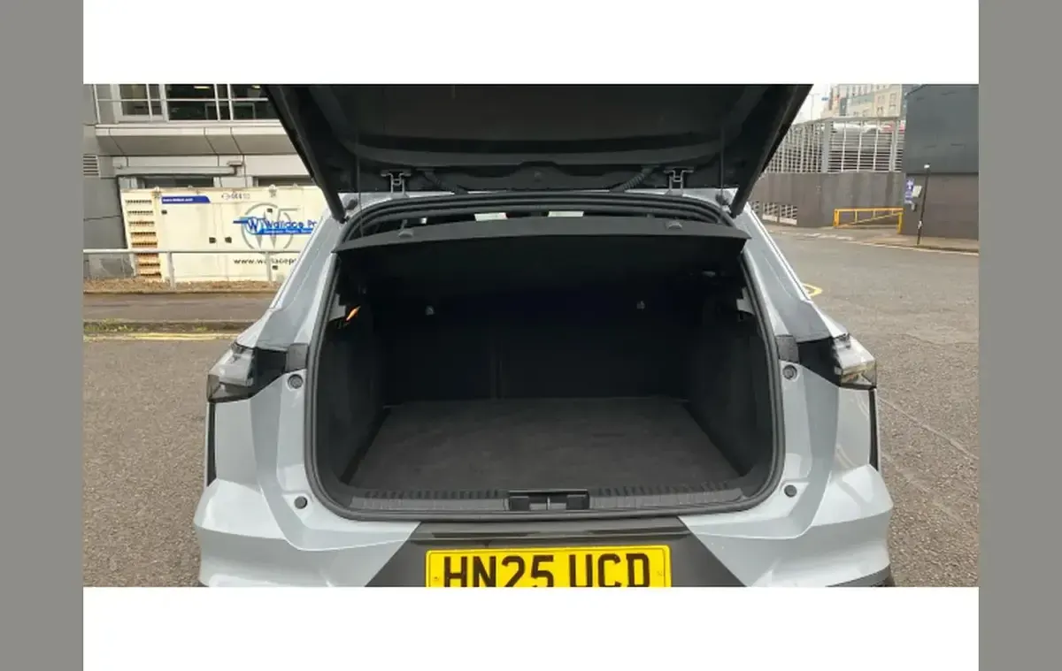 Used Renault Symbioz Techno Esprit Alpine 140 HP (102 kW) 2025 Grey SUV