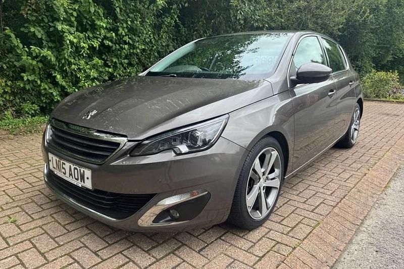 Used Peugeot 308 Allure 115 HP (84 kW) 2015 Grey Hatchback