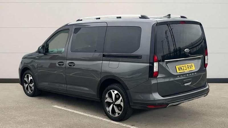 Used Ford Grand Tourneo Connect Active 114 HP (83 kW) 2023 Grey  MPV