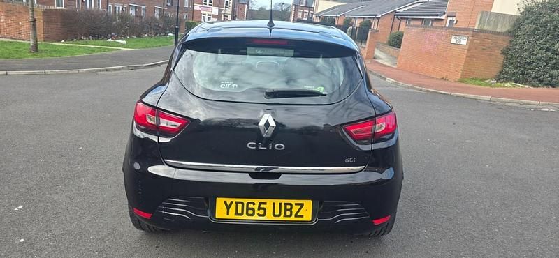 Usado Renault Clio IV Dynamique 2015 Preto Citadino