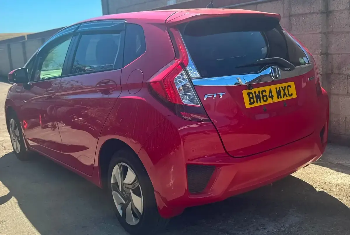 Used Honda Jazz 2015 Red Hatchback