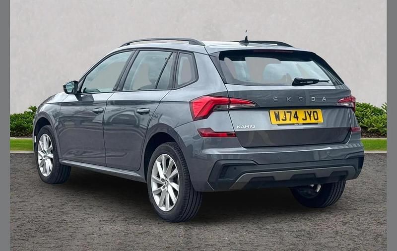 Used Skoda Kamiq SE 115 HP (84 kW) 2024 Graphite grey metallic SUV