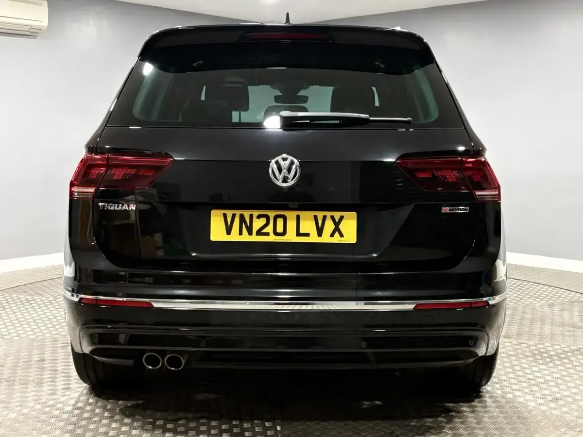 Używany VW Tiguan R-line 190 KM (139 kW) 2020 Czarny SUV