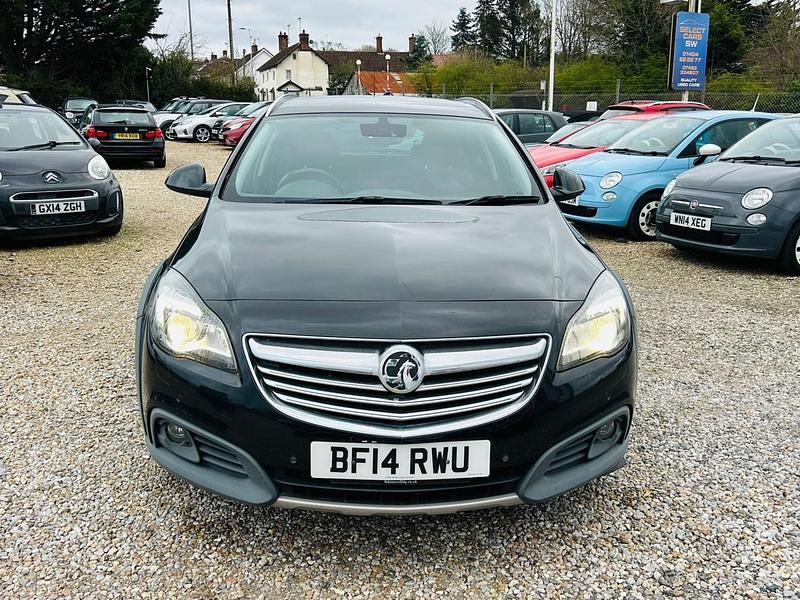 Second-hand Vauxhall Insignia 2014 Negru Break