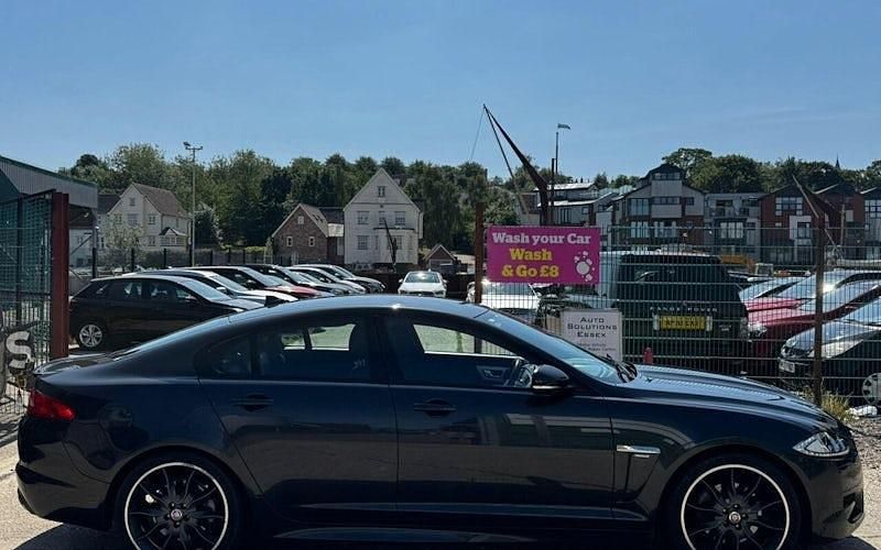 Used Jaguar XF R-Sport 200 HP (147 kW) 2015 Grey Sedan