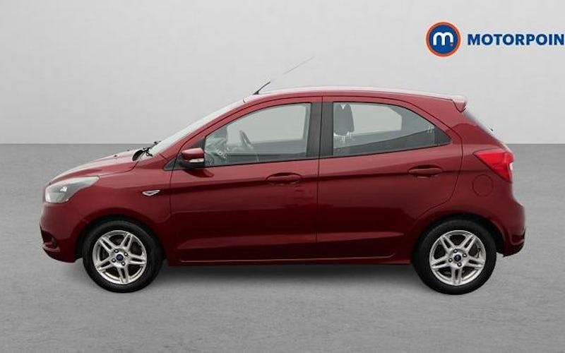 Second-hand Ford Ka Plus Zetec 69 CP (50 kW) 2017 Hatchback