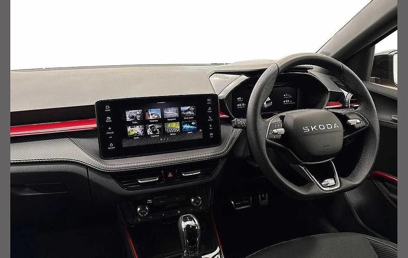 Used Skoda Fabia Monte Carlo 113 HP (83 kW) 2025 Phoenix orange metallic Hatchback