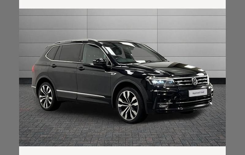 Black Used 2020 VW Tiguan Allspace R-line SUV | £21,990 (Fair price) - Image 1/3