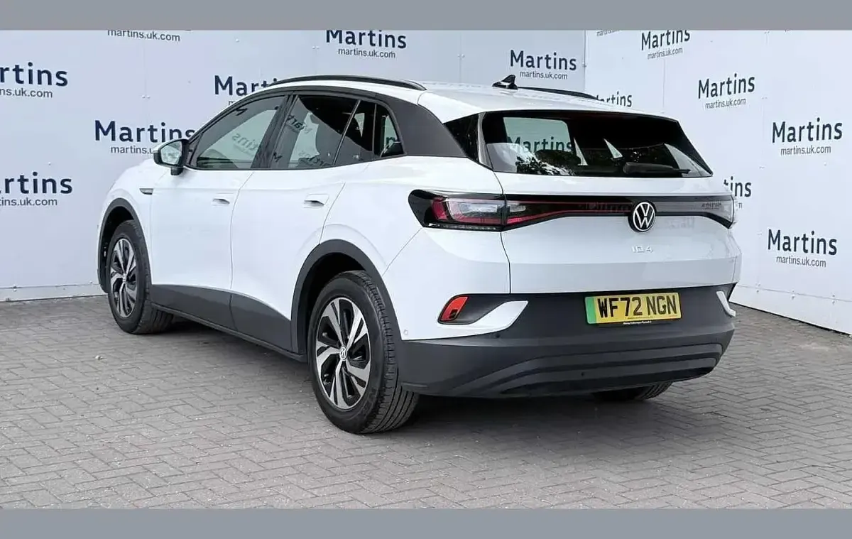 Used VW ID.4 Pure 108 kW (148 HP) 2022 White SUV