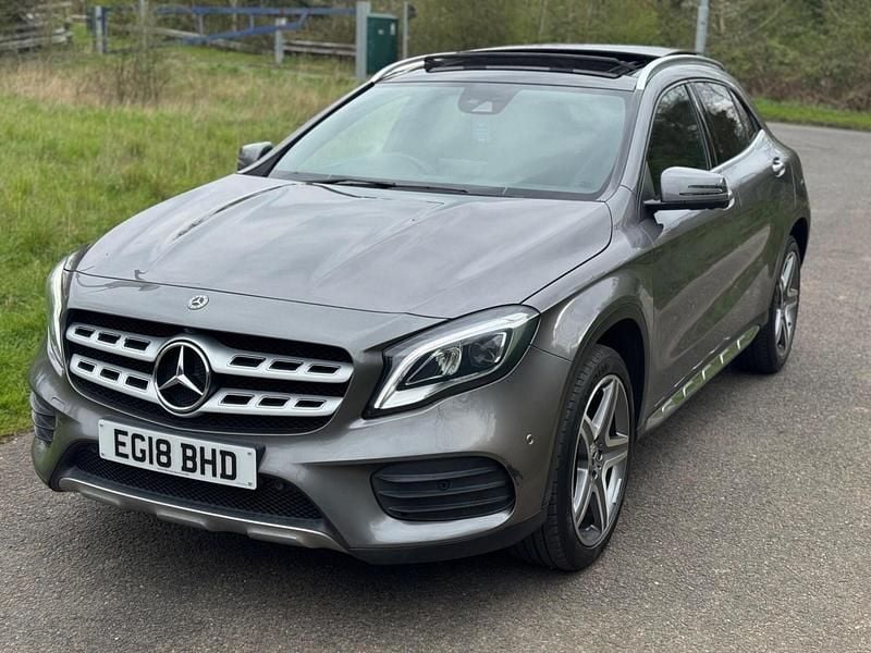 Used Mercedes GLA250 AMG Line Premium Plus 211 HP (155 kW) 2018 Grey SUV