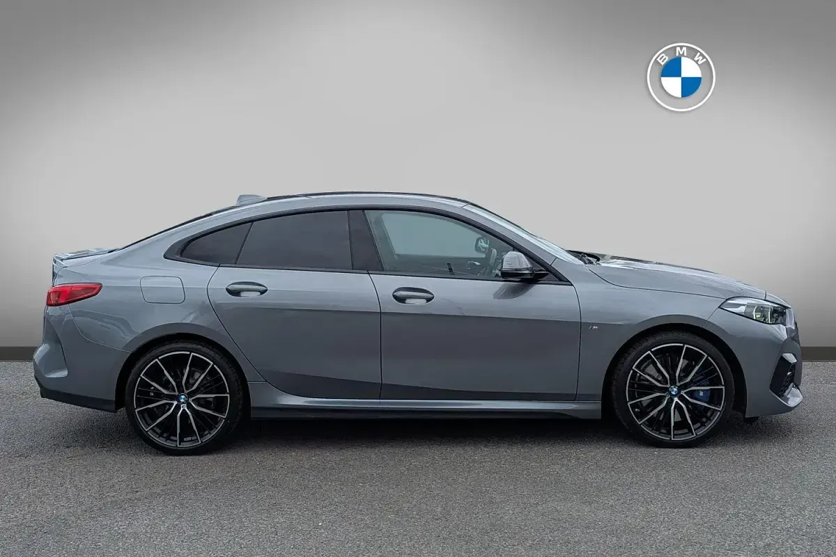 Używany BMW 220 M Sport 176 KM (129 kW) 2023 Szary Coupe