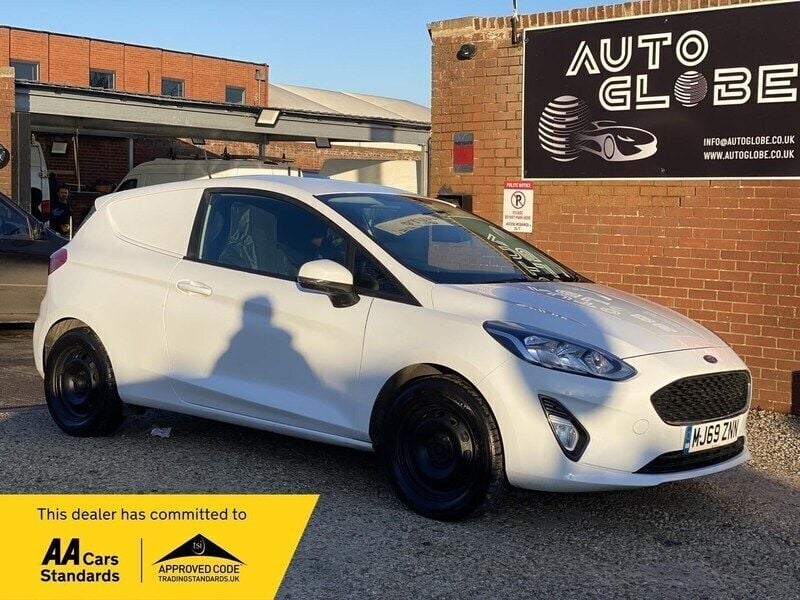 White Used 2019 Ford Fiesta S Hatchback | £7,990 (Fair price) - Image 1/3