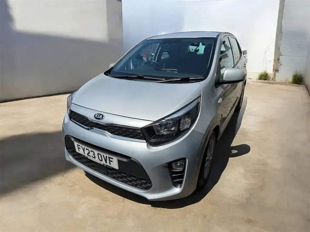 Used Kia Picanto 66 HP (48 kW) 2023 Silver Hatchback