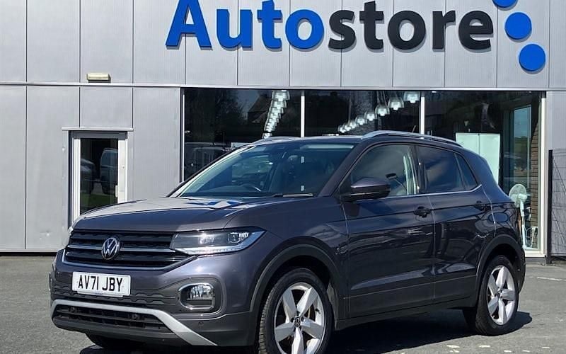 Used VW T-Cross SEL 110 HP (80 kW) 2022 SUV