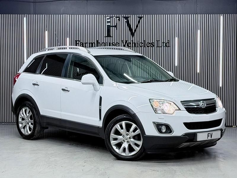 Used Vauxhall Antara 2014 White SUV