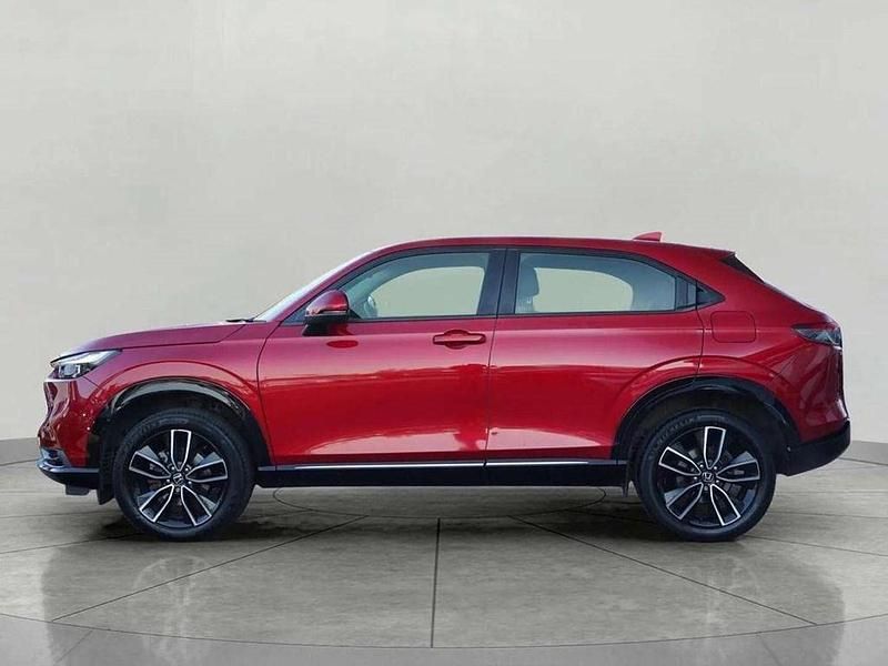 Used Honda HR-V Advance 129 HP (94 kW) 2023 Red SUV