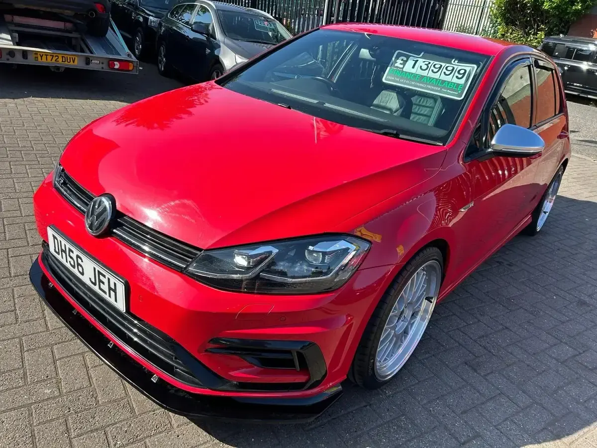 Used VW Golf VII R 295 HP (216 kW) 2014 Red Hatchback