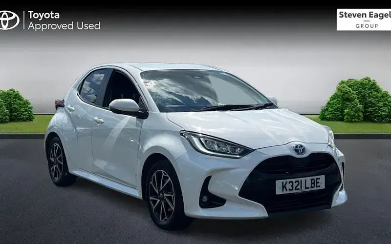 Used Toyota Yaris Design 116 HP (85 kW) 2023 Hatchback