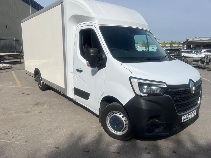 Used Renault Master Business 2023 White MPV