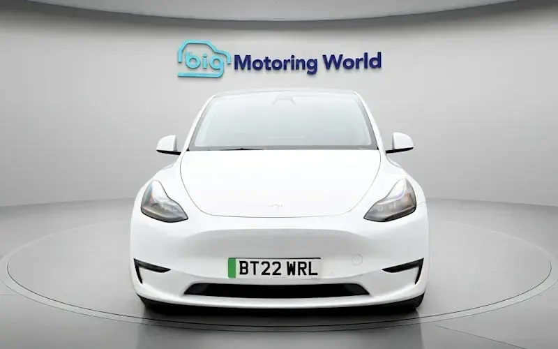 Usado Tesla Model Y Long Range AWD 286 kW (389 HP) 2025 SUV