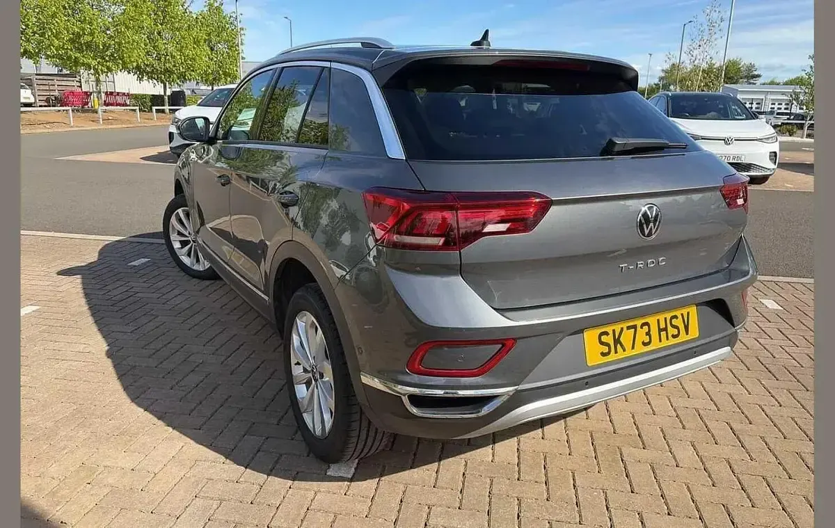 Used VW T-Roc Style 150 HP (110 kW) 2023 Grey SUV