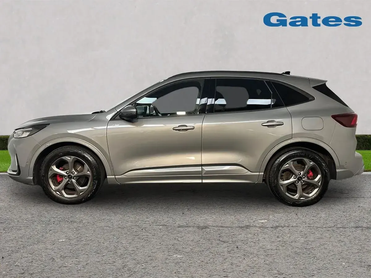 Used Ford Kuga ST-Line 150 HP (110 kW) 2025 Silver SUV