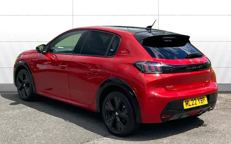 Used Peugeot 208 GTi 102 HP (75 kW) 2022 Red Hatchback