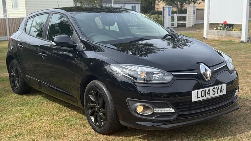 Black Used 2014 Renault Mégane III Expression+ Hatchback | £3,995 (Fair price) - Image 1/4